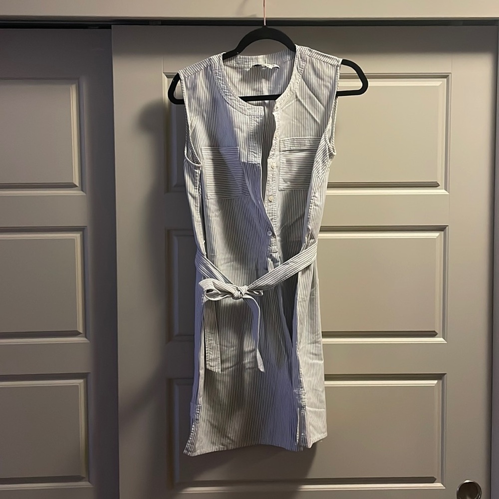 Vineyard Vines Linen Dress